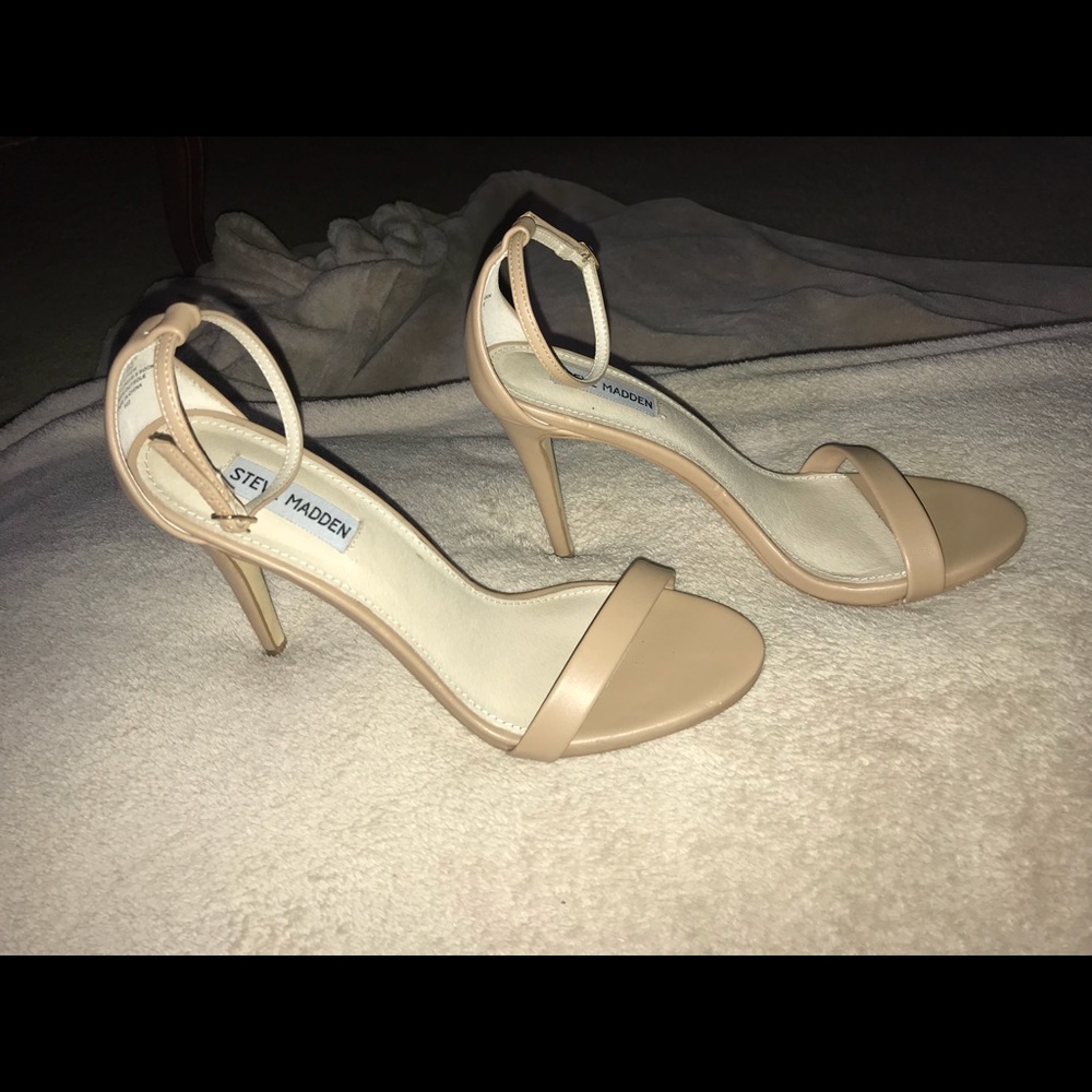 Brand New Steve Madden Nude Stecy Strapped Heel